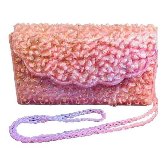 Bijoux Terner beaded pink clutch. - Picture 1 of 13